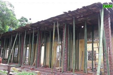 Không còn cảnh vừa dạy học, vừa lo lớp sập