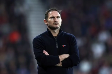 Frank Lampard bất ngờ được mời trở lại dẫn dắt Chelsea