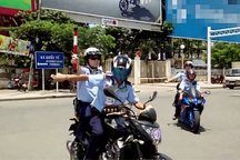 Dàn xe “khủng” dẹp đường “hộ tống” Nick Vujicic bị bắt giữ