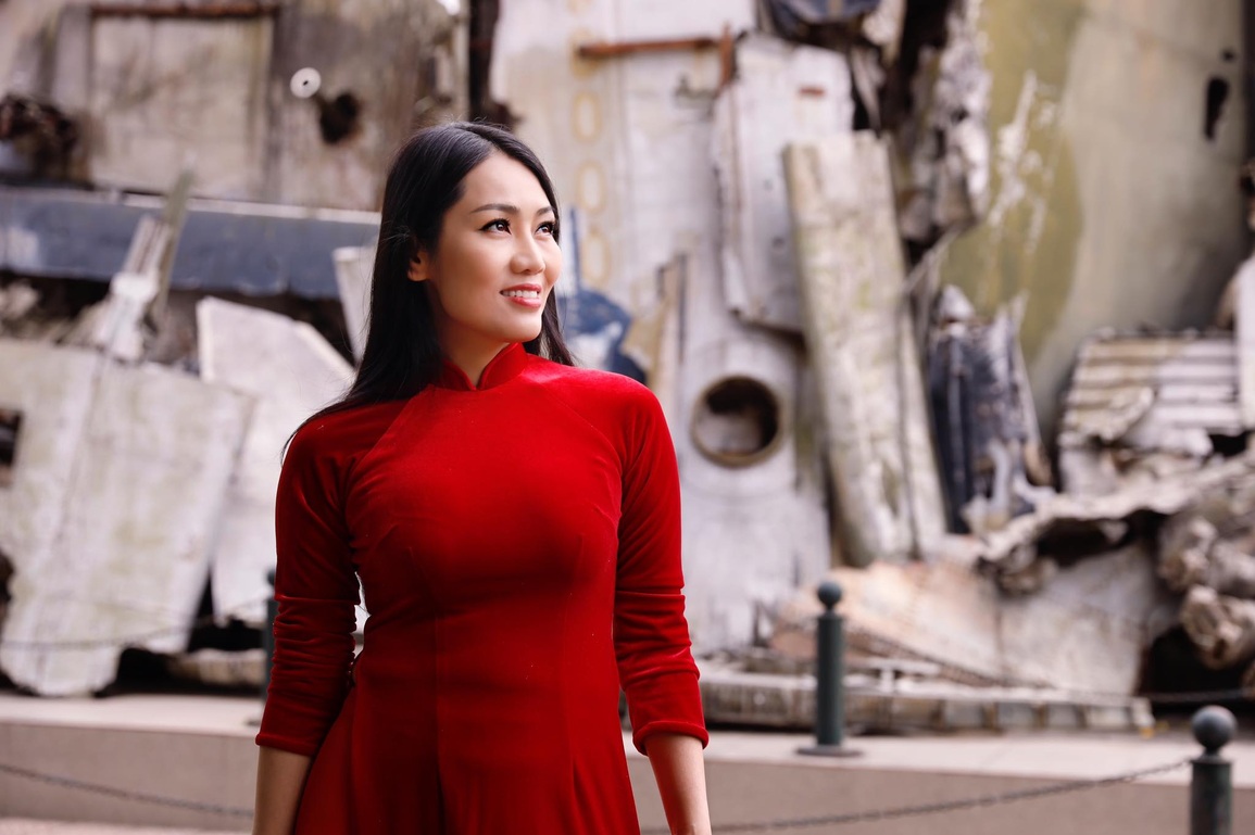 NSƯT Minh Thu ra mắt Đồng đội kỷ niệm ngày Quân đội Nhân dân Việt Nam - 1 NSƯT Minh Thu ra mắt Đồng đội kỷ niệm ngày Quân đội Nhân dân Việt Nam - 1