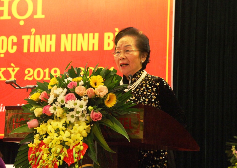 Hội Khuyến học Ninh Bình phát huy truyền thống, vươn lên trong thời đại công nghệ 4.0 - 4 Hội Khuyến học Ninh Bình phát huy truyền thống, vươn lên trong thời đại công nghệ 4.0 - 4