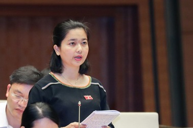 “Pin mặt trời hết hạn, đưa lên mặt trăng hay để nướng bò một nắng?”