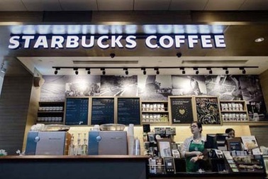 Hong Kong: Starbucks pha cà phê từ nước trong nhà vệ sinh