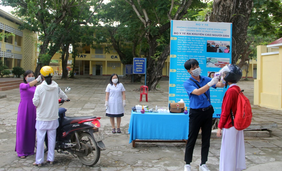 Nhiều trường áp dụng biện pháp mạnh phòng dịch đón học sinh - 19 Nhiều trường áp dụng biện pháp mạnh phòng dịch đón học sinh - 19