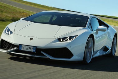 Lamborghini đạt doanh số kỷ lục trong năm 2014