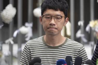 Thủ lĩnh biểu tình rời Hong Kong sau luật an ninh