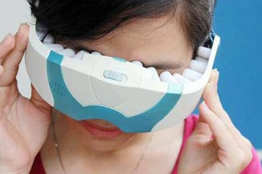 Kính mát-xa mắt không có tác dụng giảm độ cận