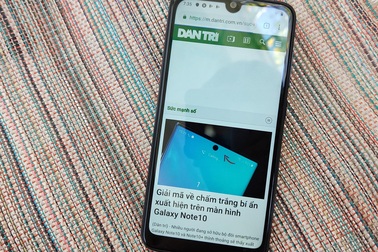 Cận cảnh smartphone dùng chip Snapdragon 215 đầu tiên của VinSmart