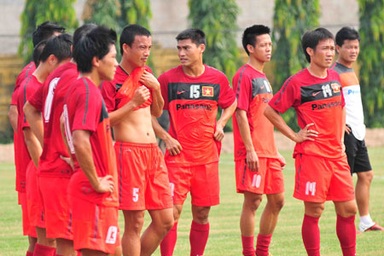 Kỳ 1: Đội tuyển Việt Nam - Lỗi ngay từ vạch xuất phát