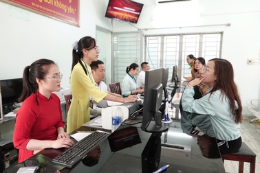 Chi tiết số lượng cán bộ TPHCM sau một tháng sắp xếp đơn vị hành chính