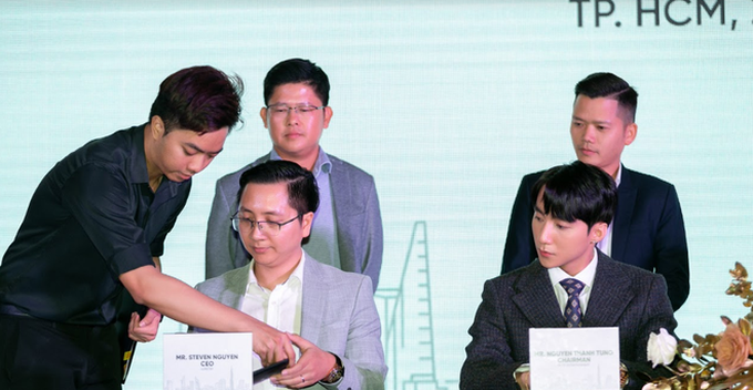 Sơn Tùng M-TP đầu tư vào Luxstay, tiết lộ lí do bắt tay với Startup Việt - Ảnh 3. Sơn Tùng M-TP đầu tư vào Luxstay, tiết lộ lí do bắt tay với Startup Việt - Ảnh 3.