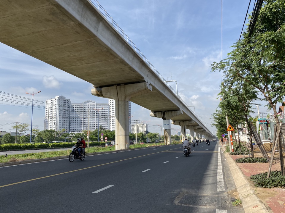TPHCM sẽ quy hoạch, khai thác tối đa quỹ đất dọc tuyến metro - 1 TPHCM sẽ quy hoạch, khai thác tối đa quỹ đất dọc tuyến metro - 1