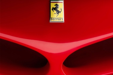 Ferrari xác nhận kế hoạch làm SUV