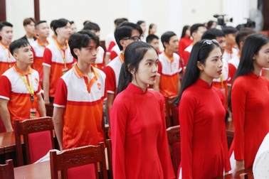 Khoa Kỹ thuật và Công nghệ, Đại học Huế tổ chức lễ khai giảng đầu tiên