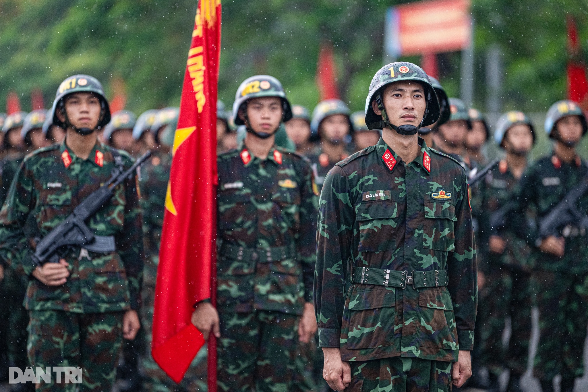 Bộ đội Hóa học hăng say luyện tập, trở lại tham gia diễu binh sau 10 năm - 7