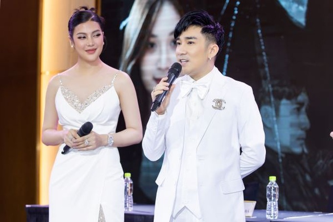 Lily Chen đảm nhận vai trò MC cho Quang Hà
