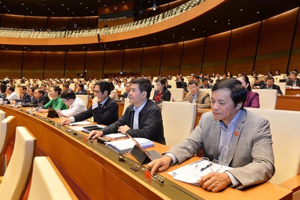 Quốc hội thông qua Bộ luật Lao động (sửa đổi): Vẫn còn nhiều băn khoăn - 1 Quốc hội thông qua Bộ luật Lao động (sửa đổi): Vẫn còn nhiều băn khoăn - 1