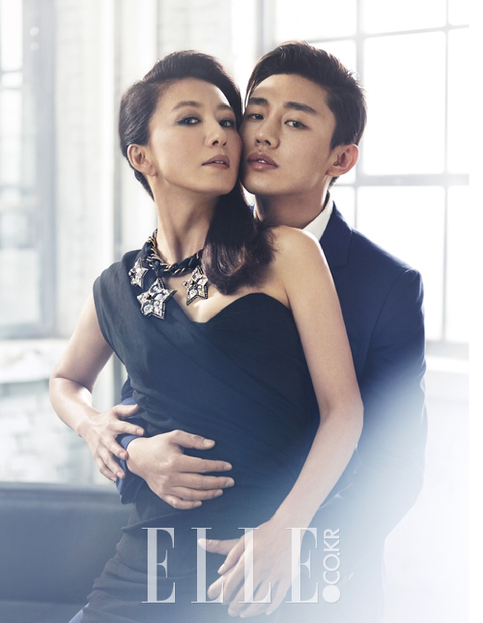 Kim Hee Ae: Nữ hoàng cảnh “nóng”, bà hoàng phim ngoại tình xứ Hàn - 4 Kim Hee Ae: Nữ hoàng cảnh “nóng”, bà hoàng phim ngoại tình xứ Hàn - 4