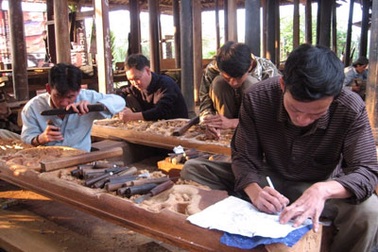 Nghịch lý thị trường lao động cuối năm