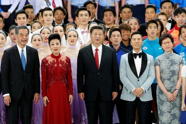 Hong Kong kỷ niệm 20 năm được trao trả về Trung Quốc