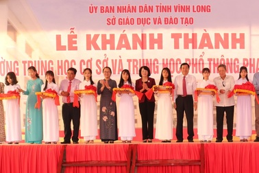 Phó Chủ tịch nước dự lễ khánh thành, khai giảng trường học ở Vĩnh Long