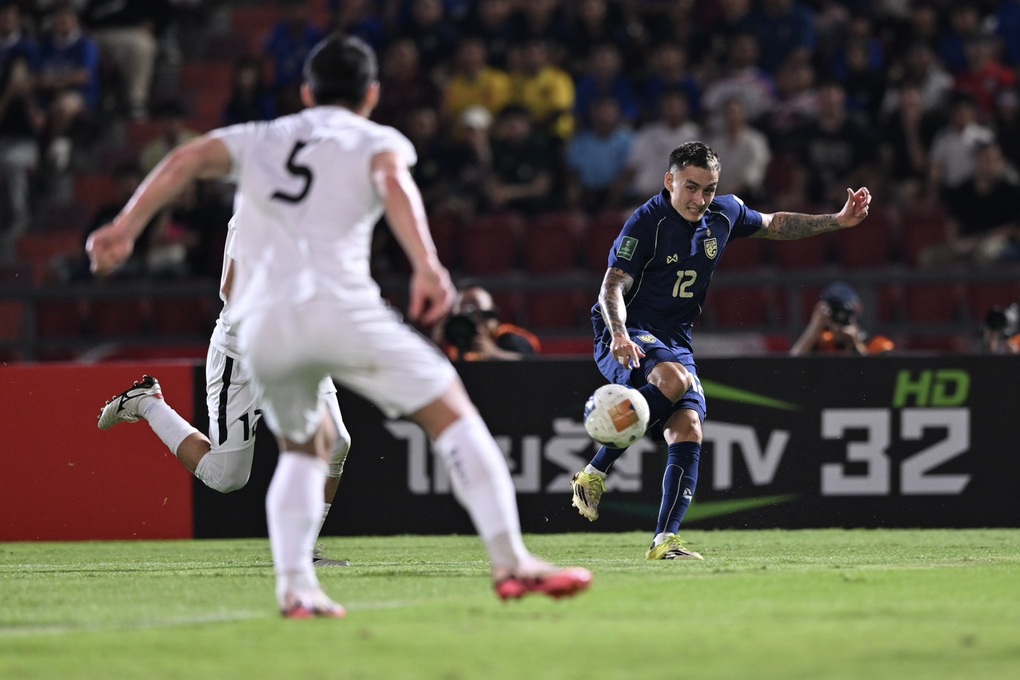 Madam Pang hé lộ đội tuyển Thái Lan sẽ mạnh thêm nhờ cầu thủ nhập tịch - 2 Madam Pang hé lộ đội tuyển Thái Lan sẽ mạnh thêm nhờ cầu thủ nhập tịch - 2