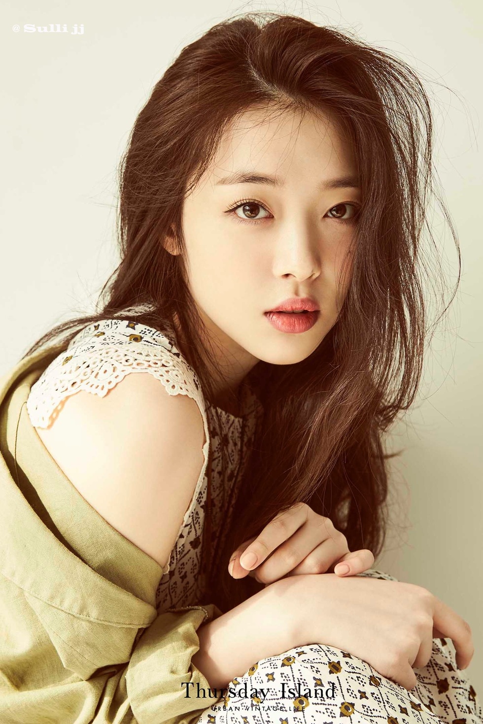 Bi kịch cô đơn, không ai thấu hiểu sau hào quang rực rỡ của các ngôi sao - 2 Bi kịch cô đơn, không ai thấu hiểu sau hào quang rực rỡ của các ngôi sao - 2