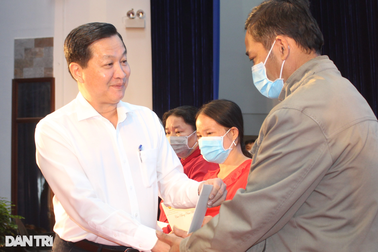 Phó Thủ tướng: Không để người dân nào không có Tết!