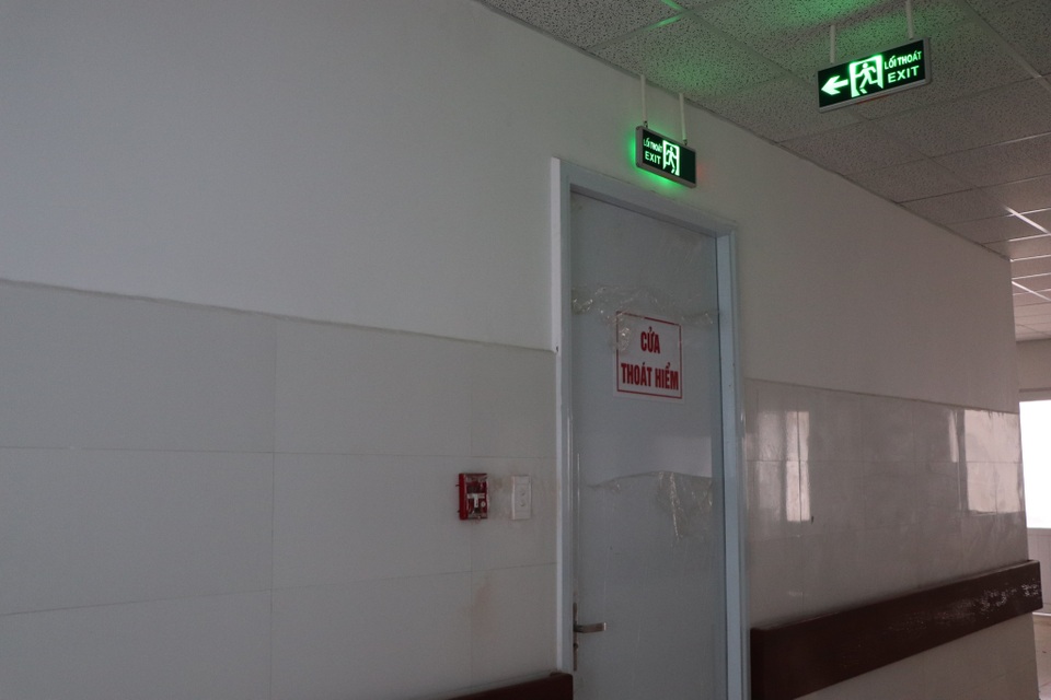 Quảng Nam: Bệnh viện đầu tư 150 tỷ đồng vẫn đang bỏ hoang - 4