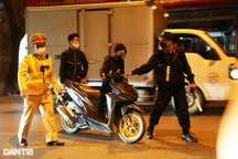 Cảnh sát 141 chặn, bắt 45 "quái xế" trong đêm Trung thu