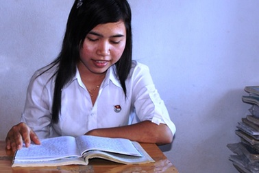 Mơ ước giản dị của cô học trò nghèo người Bana