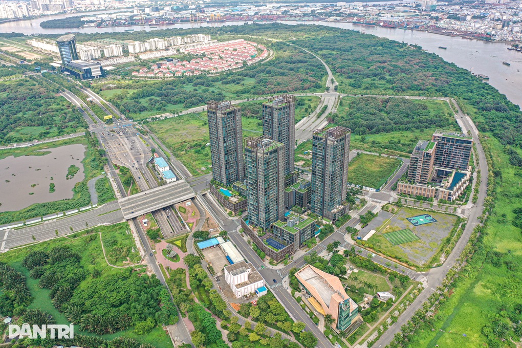 Lotte, Empire City tăng thêm hàng nghìn tỷ đồng tiền đất: Vấn đề nằm ở đâu? - 1 Lotte, Empire City tăng thêm hàng nghìn tỷ đồng tiền đất: Vấn đề nằm ở đâu? - 1