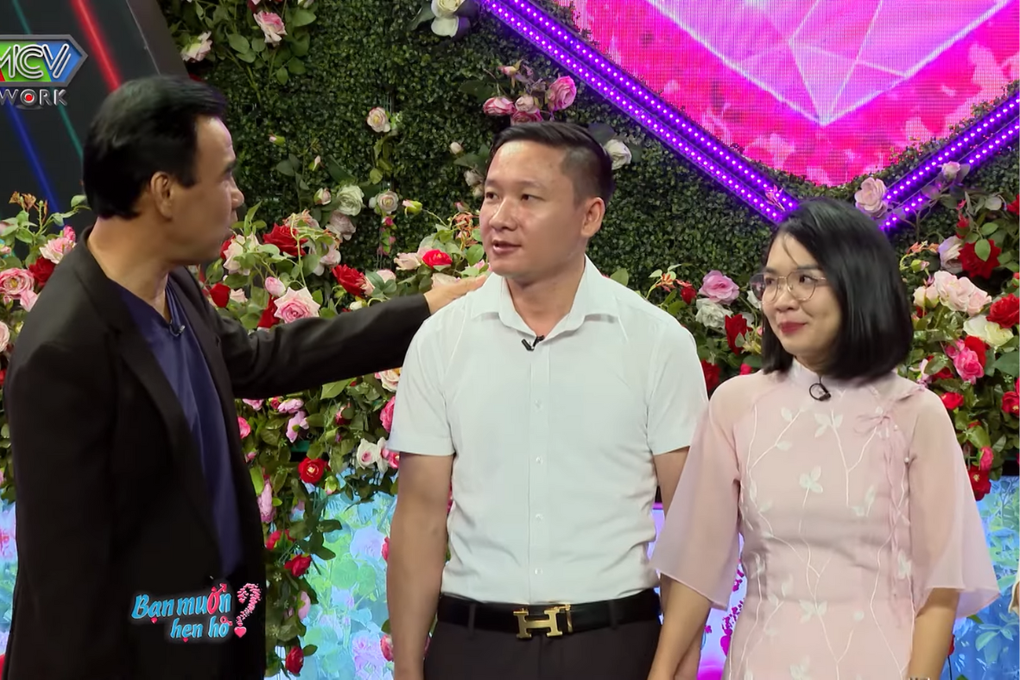 Cô giáo Quảng Ngãi muốn sớm kết hôn với chàng trai rụt rè hơn 6 tuổi - 2 Cô giáo Quảng Ngãi muốn sớm kết hôn với chàng trai rụt rè hơn 6 tuổi - 2