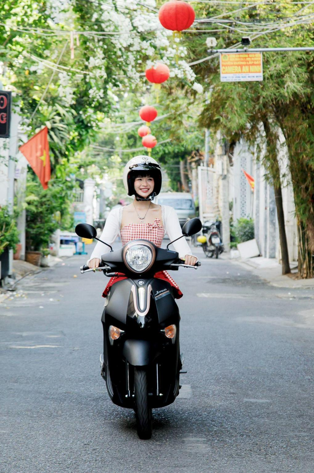 Gợi ý góc chụp ảnh đẹp không nên bỏ lỡ dịp lễ 30/4 ngay trong lòng Hà Nội - 4 Gợi ý góc chụp ảnh đẹp không nên bỏ lỡ dịp lễ 30/4 ngay trong lòng Hà Nội - 4