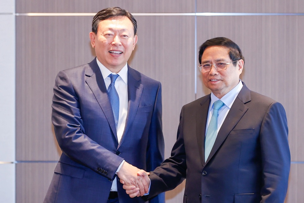 Chuyến thăm đầu tiên và 34 hoạt động của Thủ tướng ở Hàn Quốc - 10 Chuyến thăm đầu tiên và 34 hoạt động của Thủ tướng ở Hàn Quốc - 10