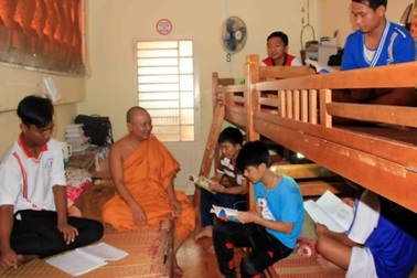 Ngôi chùa cưu mang hàng trăm sinh viên nghèo hiếu học