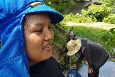 Người dân miền núi thiếu nước sinh hoạt do nắng hạn