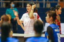 HLV Kim Huệ bất ngờ chia tay đội bóng chuyền Ngân hàng Công thương