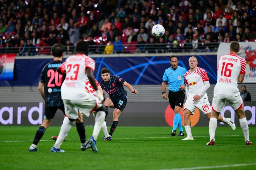 Haaland im tiếng, Man City vẫn thắng dễ RB Leipzig - 2 Haaland im tiếng, Man City vẫn thắng dễ RB Leipzig - 2