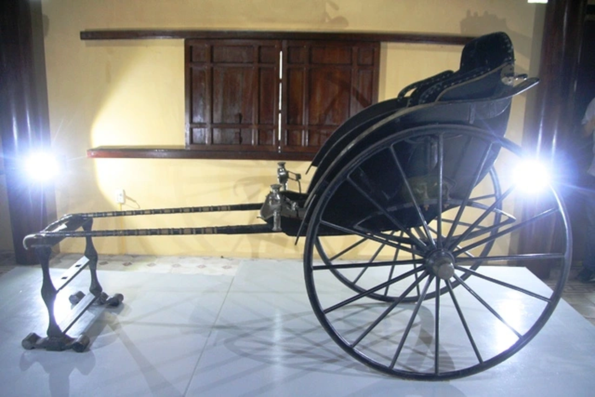 Hồi hương ấn vàng góp phần đảm bảo tính toàn vẹn của di sản văn hóa Việt - 3 Hồi hương ấn vàng góp phần đảm bảo tính toàn vẹn của di sản văn hóa Việt - 3