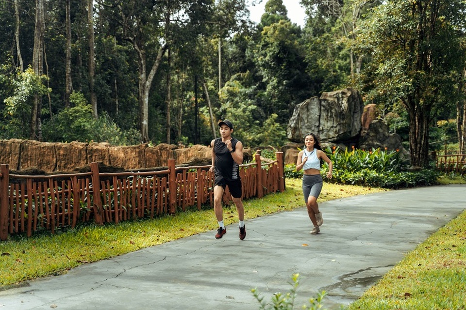 Khám phá Vinpearl Phú Quốc rực rỡ qua Giải chạy “xanh” và Concert Hoàng hôn - 2 Khám phá Vinpearl Phú Quốc rực rỡ qua Giải chạy “xanh” và Concert Hoàng hôn - 2