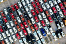 Ô tô nhập khẩu ồ ạt về Việt Nam, bất chấp xe nội địa được ưu đãi trước bạ