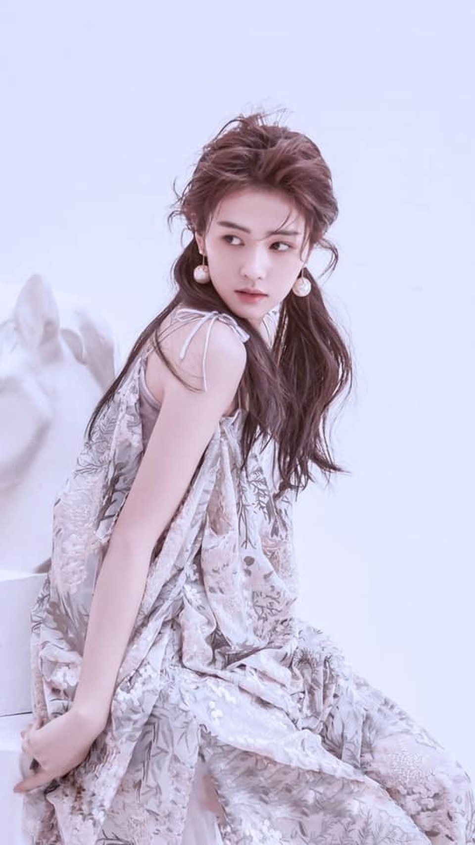 Làm quen với mỹ nhân của “Nửa là đường mật nửa là đau thương” - 5 Làm quen với mỹ nhân của “Nửa là đường mật nửa là đau thương” - 5
