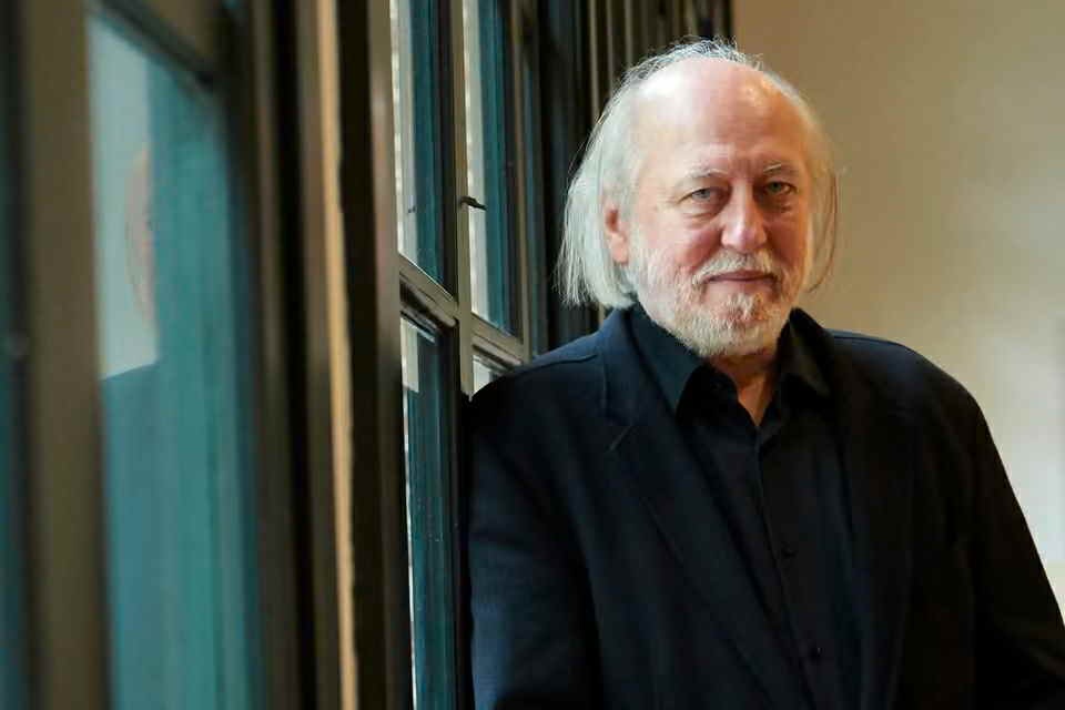 Tiểu thuyết gia László Krasznahorkai thắng giải Nobel Văn học 2025 - 1