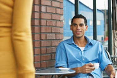 18 cách bắt chuyện ấn tượng