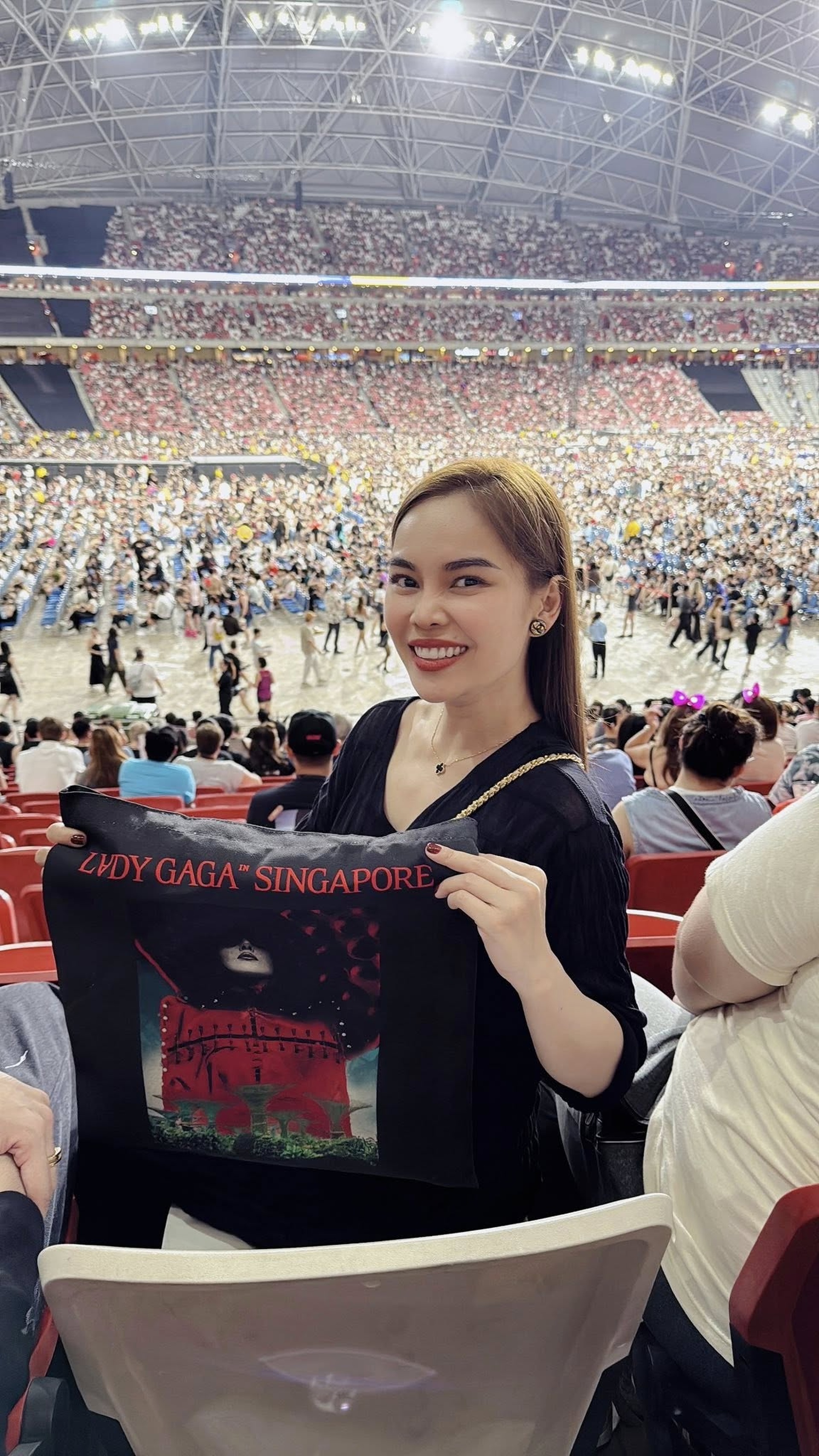 Giang Hồng Ngọc: “Tôi muốn hát đến 70 tuổi, không có khái niệm nghỉ hưu” - 2