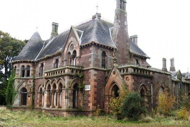 Biệt thự nguy nga, tráng lệ ở Anh được rao bán với giá 30 ngàn đồng