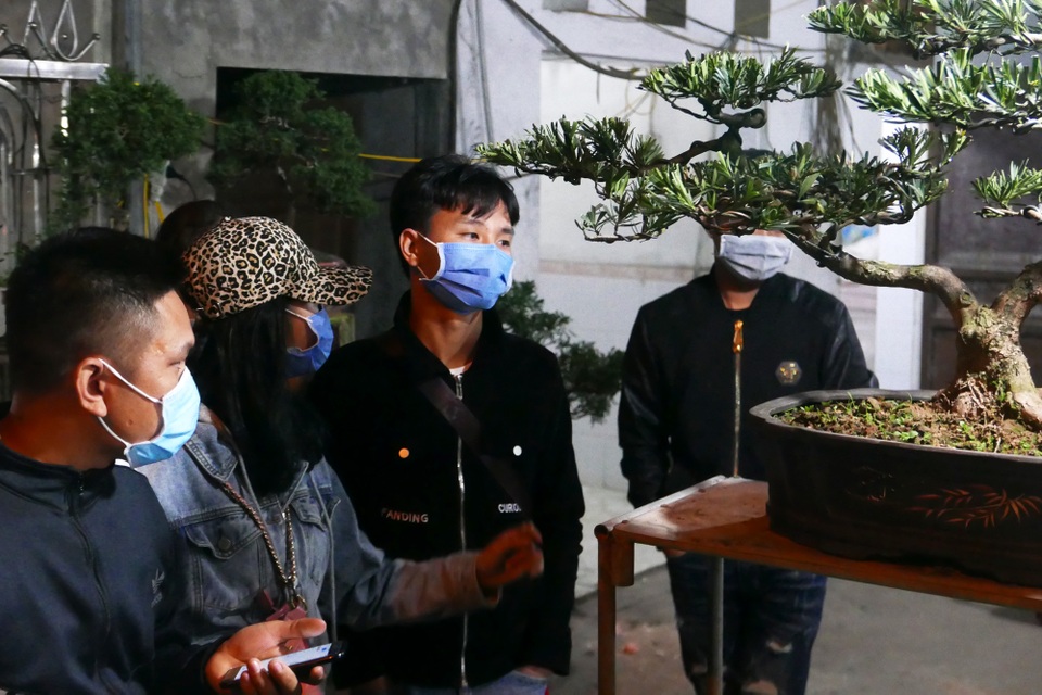 Hàng vạn người dự chợ Viềng trong nỗi lo dịch viêm phổi corona - 11