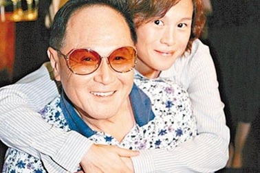 Tài phiệt kén rể: Viết thư cầu hôn kèm ảnh khỏa thân! 