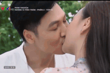 Tranh cãi nảy lửa kết phim "Hương vị tình thân"